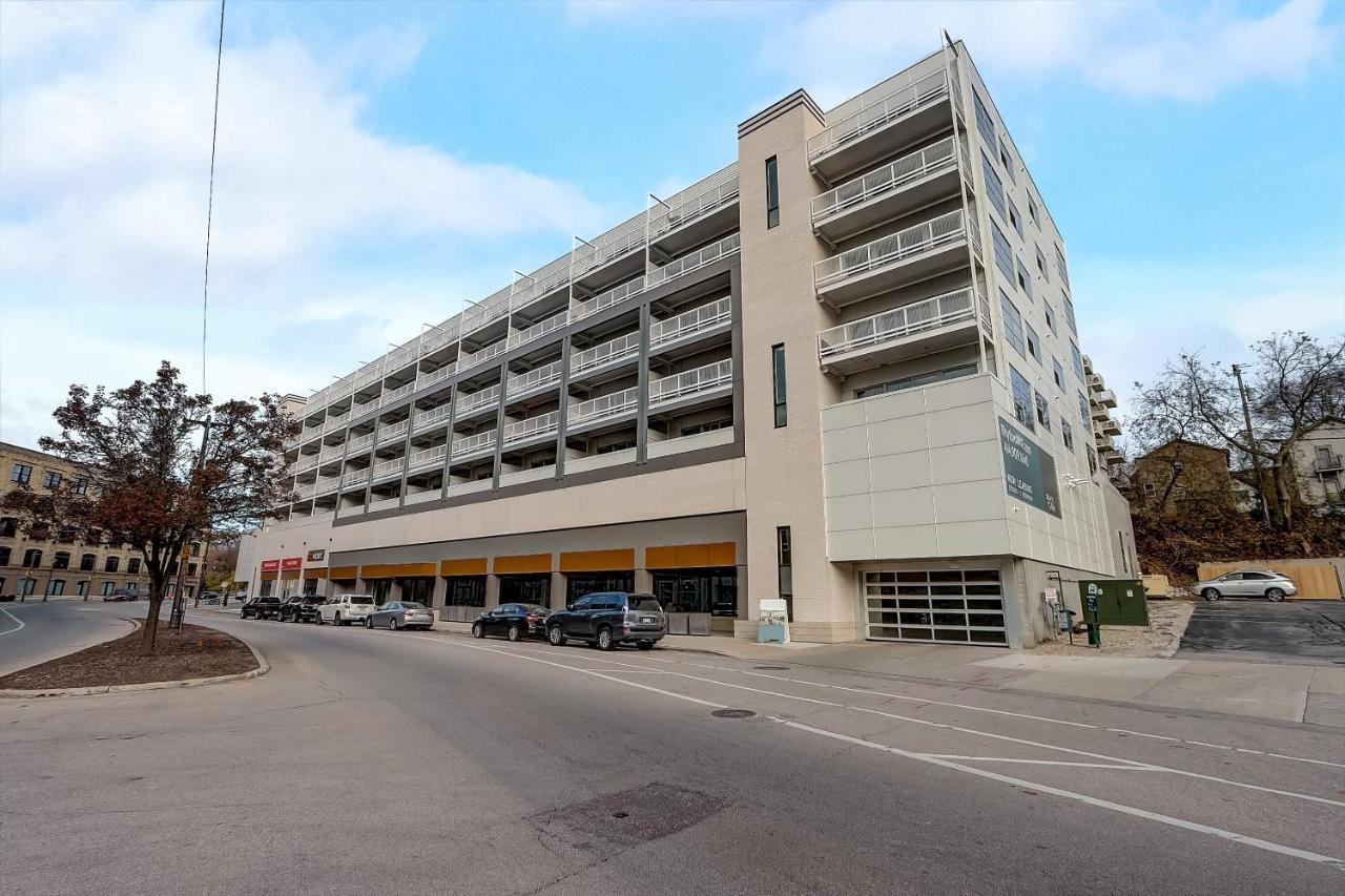 Frontdesk Rhythm Apts Lower East Side Milwaukee Esterno foto